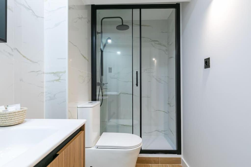 Nice New Duplex In Front Of Palacio Vistaalegre Madrid Exterior foto
